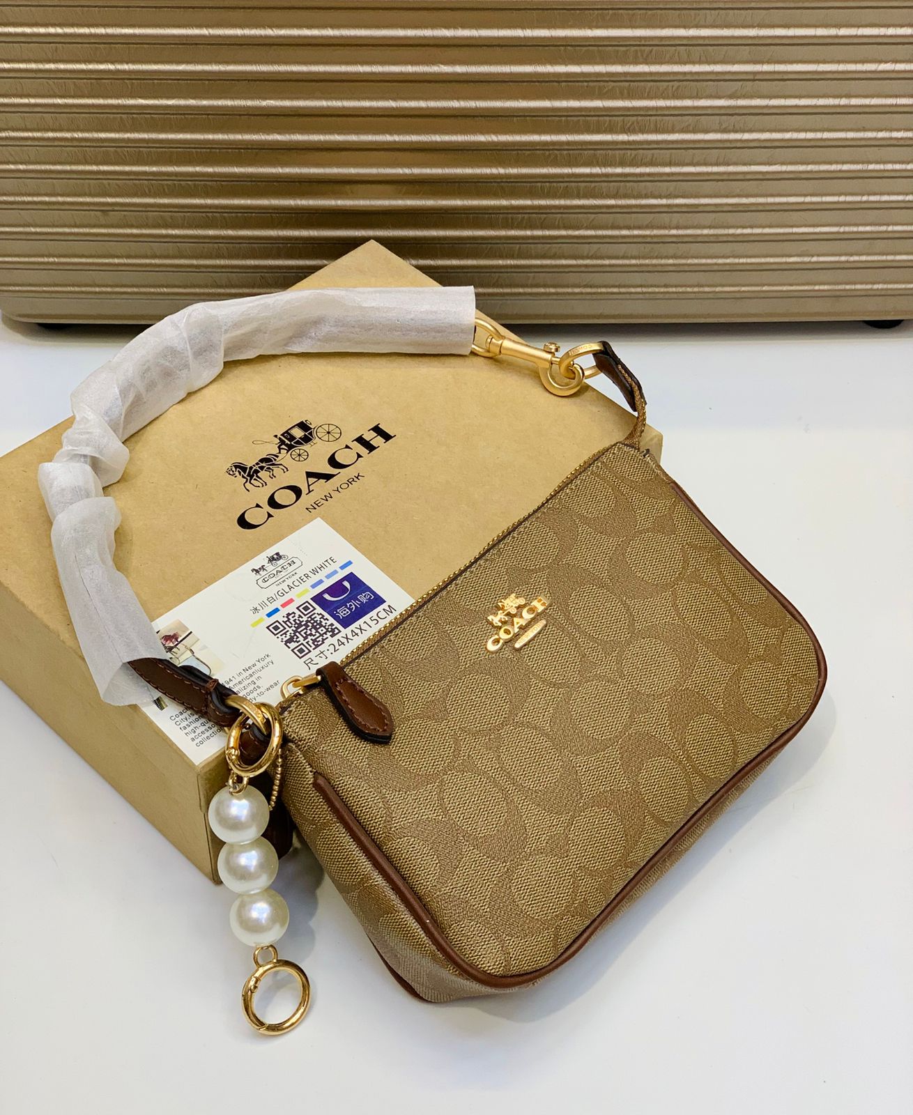 Coach Luxe Select