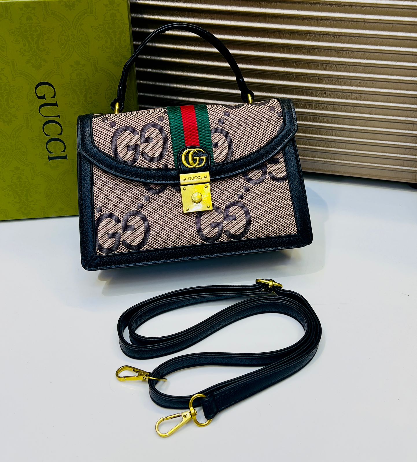 Chic & Gucci Bag